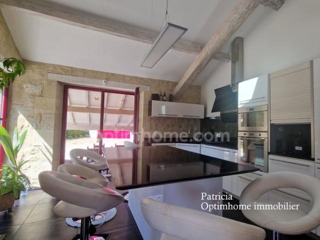 Havre de paix avec prestations de luxe, à 45 minutes de Berg. 280m² Monteton