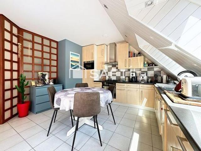 Havre de paix pour cette belle maison avec piscine