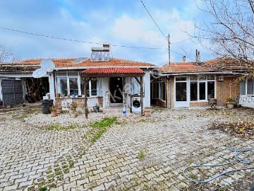 Havsa Abalar Köyü'nde Satılık Bahçeli Müstakil Ev
