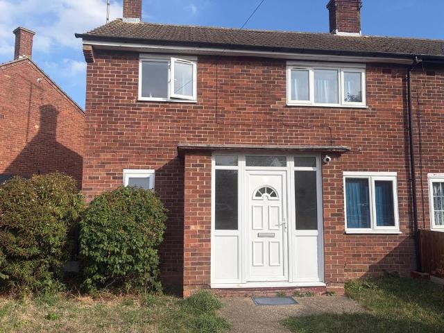 Hawthorn Avenue, Colchester, CO4 3 bed house to rent £1,500 pcm £346 pw