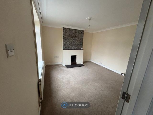 Hawthorn Avenue, Swindon SN2, 3 bed semi detached house to rent, £1,295 pcm | PrimeLocation
