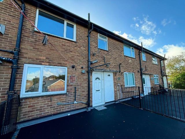 Hawthorn Crescent, Skelmersdale WN8, 3 bed maisonette to rent, £750 pcm | PrimeLocation