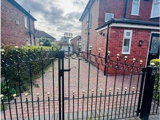 Hawthorn Drive, Swinton, Manchester M27, 3 bed detached house to rent, £1,475 pcm | PrimeLocation