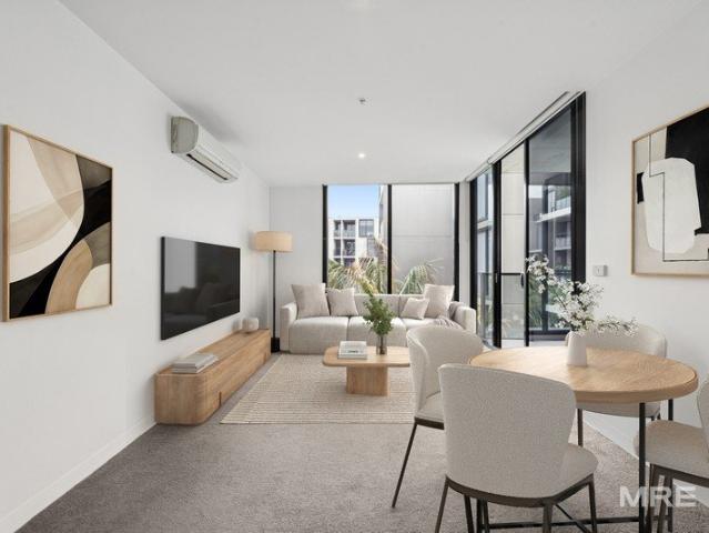 Hawthorn living at its finest