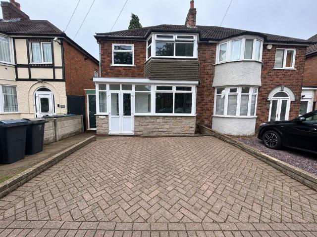 Hawthorn Road, Birmingham, B44 3 bed house to rent £1,350 pcm £312 pw