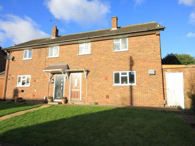 Hawthorn Road, Hook Heath, Woking GU22, 2 bed semi detached house to rent, £1,800 pcm | PrimeLocation
