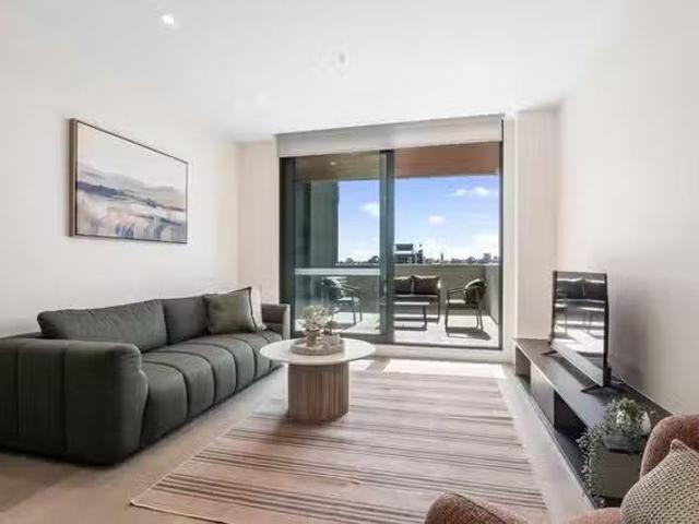 Hawthorn Road