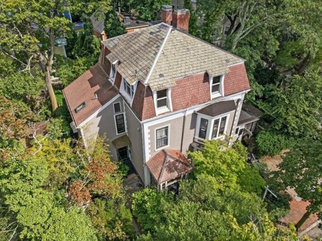Hawthorn St, Cambridge, Home For Sale