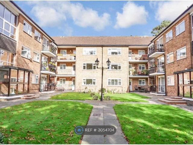 Hawthornden Court, Sutton Coldfield B76, 3 bed flat to rent, £1,250 pcm | PrimeLocation