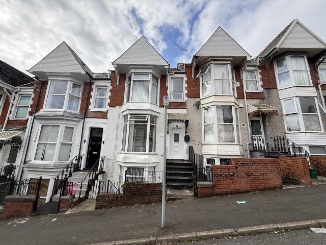 Hawthorne Avenue, Swansea, SA2 2 bed flat to rent £1,000 pcm £231 pw