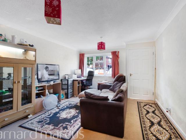 Hawthorne Place, Epsom