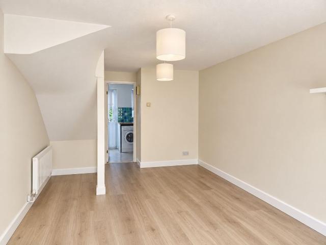 Hawthorne Place, Epsom KT17, 2 bed terraced house to rent, £1,870 pcm | PrimeLocation