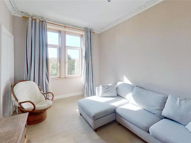 Hawthornvale, Edinburgh, EH6 1 bed flat to rent £1,060 pcm £245 pw