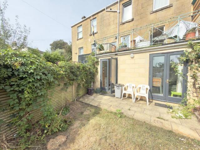 Hawarden Terrace, BATH 1 bed apartment to rent £1,075 pcm £248 pw