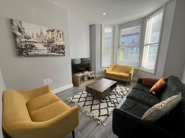 Hawarden Avenue, Liverpool L17, 8 bed terraced house to rent, £4,680 pcm | PrimeLocation