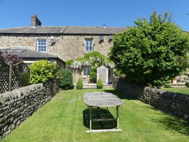 Hawber Lane, Silsden BD20 4 bed cottage to rent £1,850 pcm £427 pw