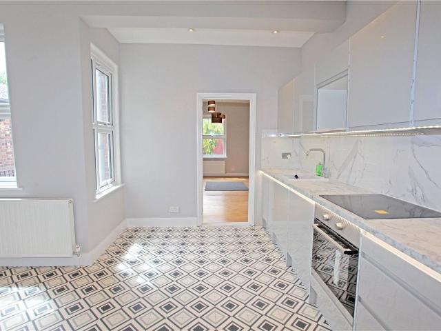 Hawke Park Road, London N22, 2 bed flat to rent, £2,100 pcm | PrimeLocation