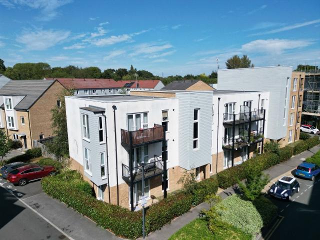 Hawker Drive, Addlestone, Surrey KT15, 2 bed flat to rent, £1,750 pcm | PrimeLocation