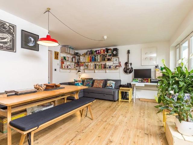 Hawker Place, Walthamstow, London E17, 2 bed flat to rent, £1,900 pcm | PrimeLocation