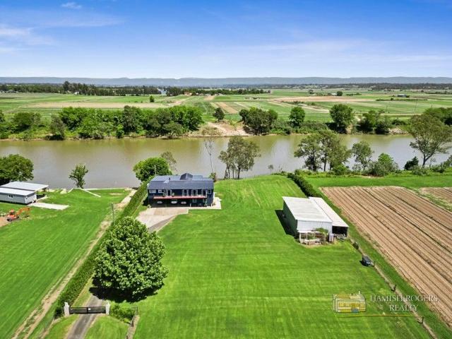 Hawkesbury River Living!