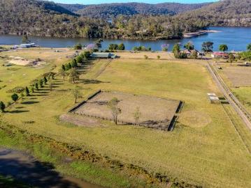Lower Portland, Baulkham Hills Shire, Snapper Island