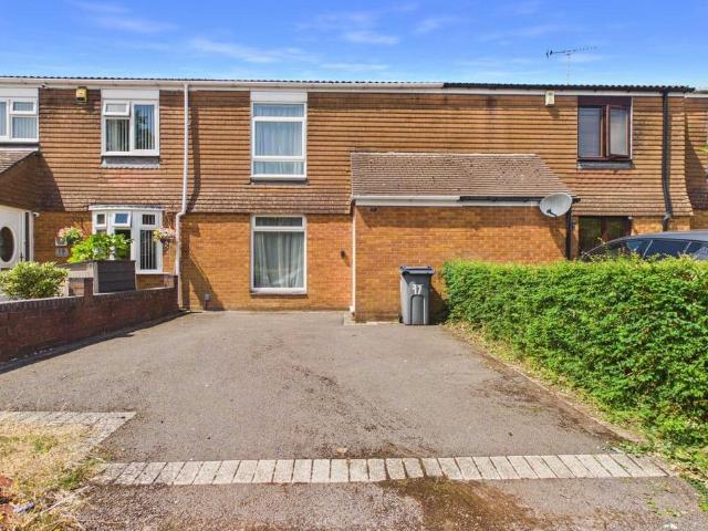 Hawkesley End, Birmingham, West. 2 bed terraced house to rent £1,100 pcm £254 pw