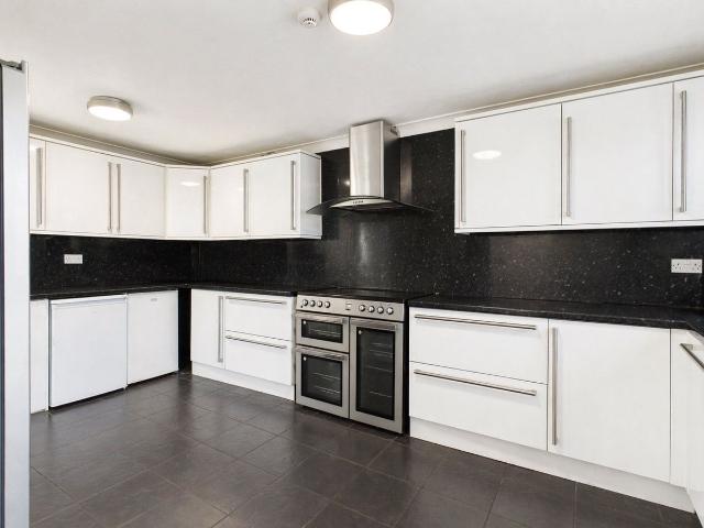 Hawkhurst Road, Brighton BN1, 4 bed semi detached house to rent, £2,500 pcm | PrimeLocation