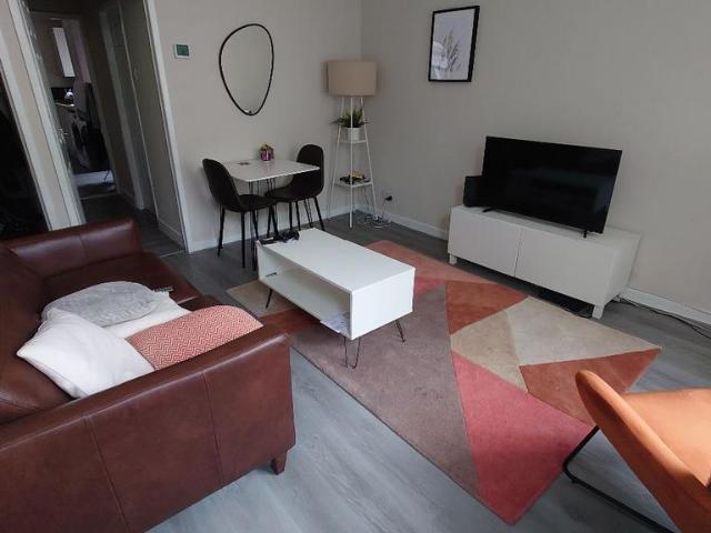 Hawkins Street, Liverpool, L6 6BZ, United Kingdom | 2 bed townhouse for rent #72869663 | Rentberry