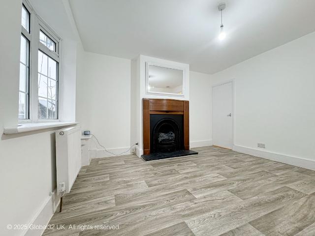 Hawks Road, Kingston Upon Thames KT1, 2 bed terraced house to rent, £2,100 pcm | PrimeLocation