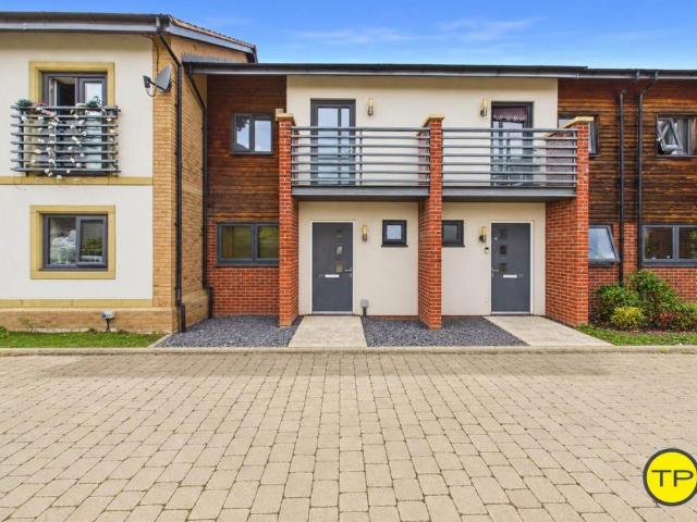 Hawksbill Way, Peterborough PE2 2 bed house to rent £1,150 pcm £265 pw