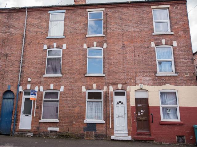 Hawksley Road, Nottingham NG7, 3 bed terraced house to rent, £800 pcm | PrimeLocation