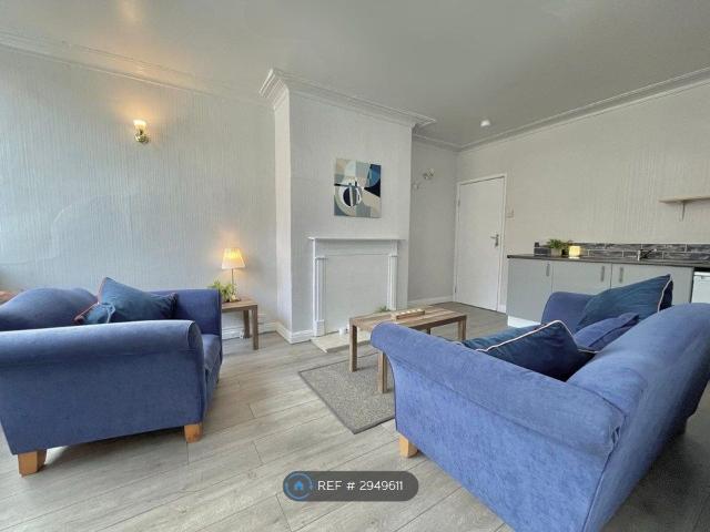 Hawksworth Grove, Leeds LS5, Studio to rent, £775 pcm | PrimeLocation