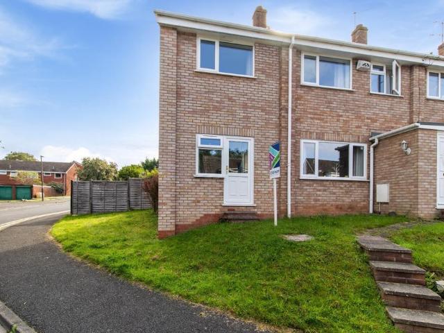 Hawkwood Crescent, Worcester WR2 6 bed end of terrace house to rent £550 pcm £127 pw