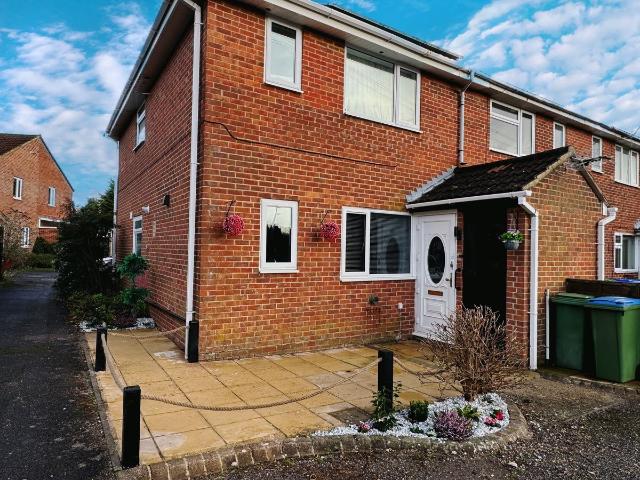 Hawkwell, Fareham PO16, 1 bed maisonette to rent, £1,100 pcm | PrimeLocation