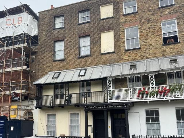 Hawley Square, Margate CT9 1 bed flat to rent £750 pcm £173 pw