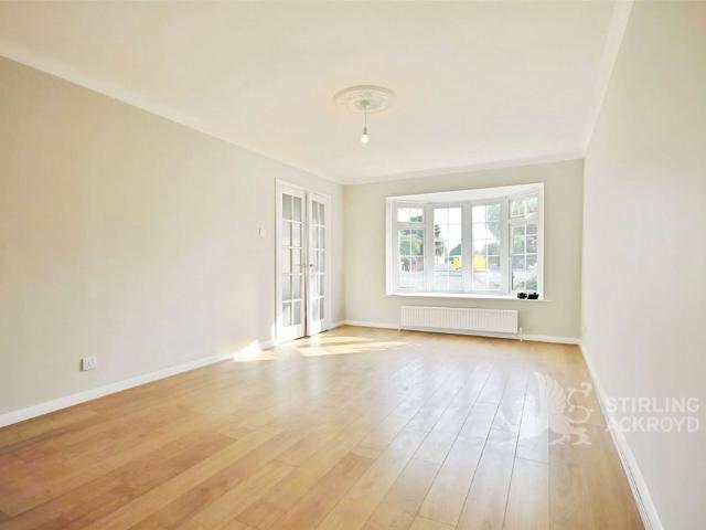 Hawley Road, Blackwater, Surrey, GU17 9ES