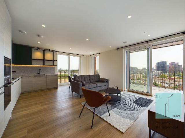 Hawser Lane, Curlew House E14, 2 bed flat to rent, £2,500 pcm | PrimeLocation