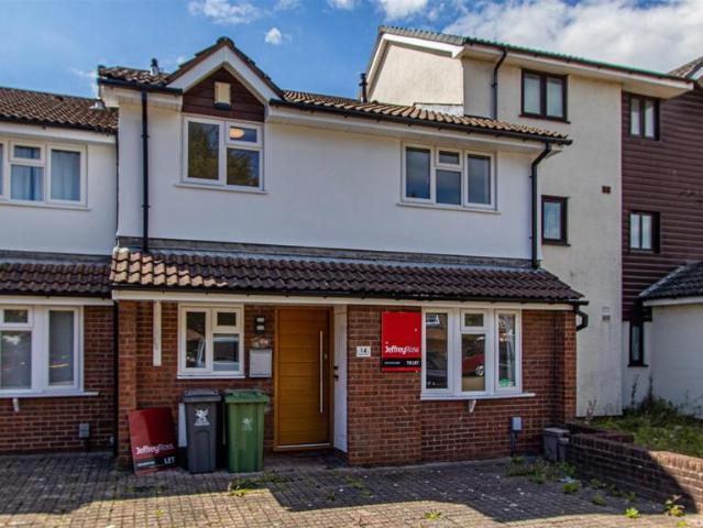 Haxby Court, Cardiff CF10 2 bed terraced house to rent £950 pcm £219 pw
