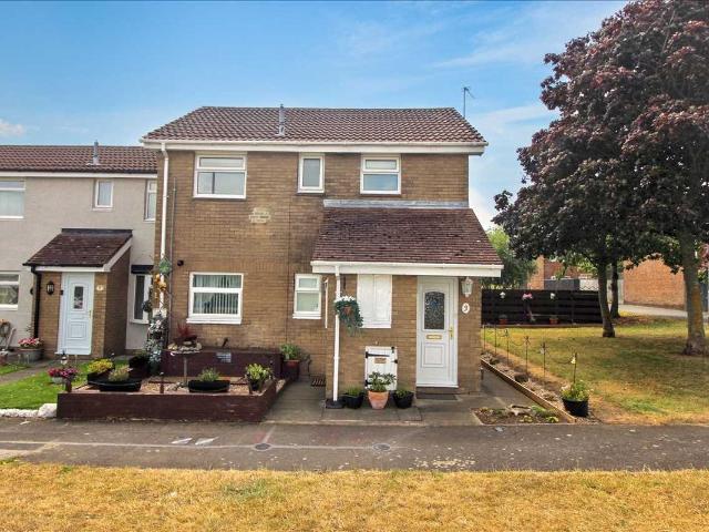 Hayton Close, Eastfield Glade, Cramlington NE23, 1 bed flat to rent, £575 pcm | PrimeLocation