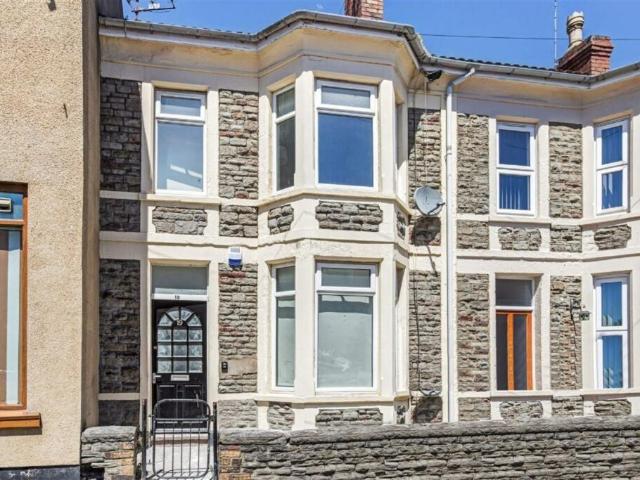 Hayward Road, Bristol BS5 3 bed house to rent £2,050 pcm £473 pw