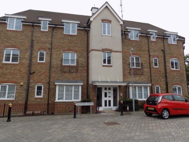 Haywood Avenue, Sheerness ME12, 2 bed flat to rent, £975 pcm | PrimeLocation
