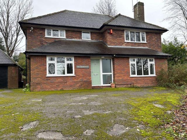 Haywood Road, Stoke On Trent 4 bed terraced house to rent £995 pcm £230 pw