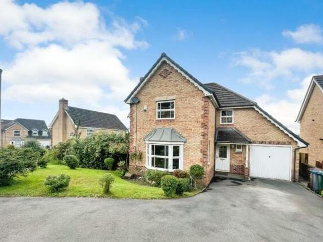 Hay Croft, Bradford, 4 Bedroom Detached