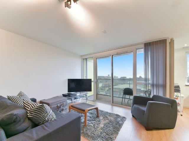 Hay Currie Street, London E14, 1 bed flat to rent, £1,950 pcm | PrimeLocation