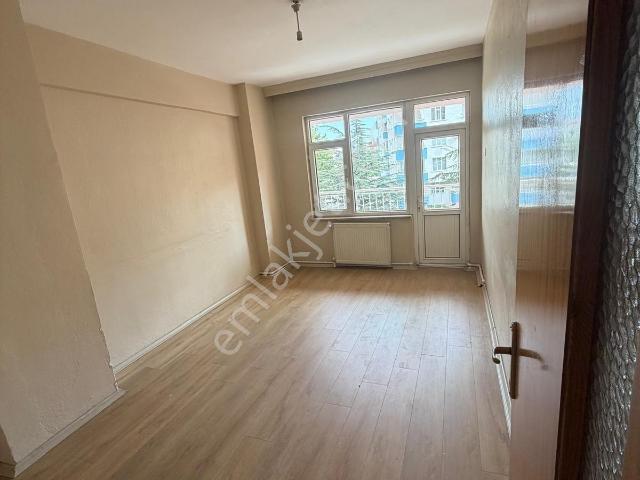 Hayal Emlak'tan Yeni Mahalle Satdyum Civarı Kiralık Daire