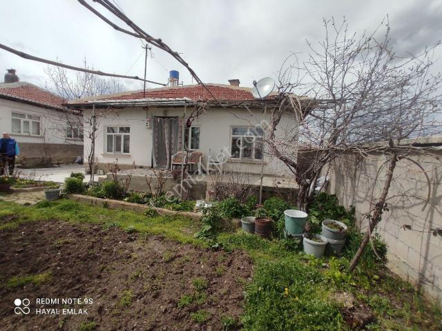 Hayal Emlak'tan Adsız Mahallesinde Satılık Müstakil Ev Acil