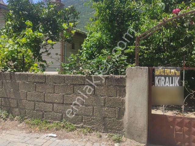 Hayal Emlak'tan Gazi Mahallesi'nde Kiralık Müstakil Ev