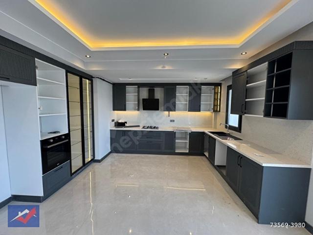 HAYALPARK CİV. YENİ BİNADA ULTRA LÜX 5+1 DAİRE