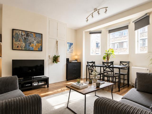 Haybridge House, London, E5