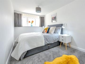 Haybridge Road, Hadley, Telford, Shropshire TF1, 2 bed flat to rent, £1,025 pcm | PrimeLocation